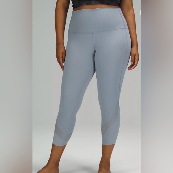 Lululemon leggings Wunder Under Scalloped Hem - Picture 1 of 12